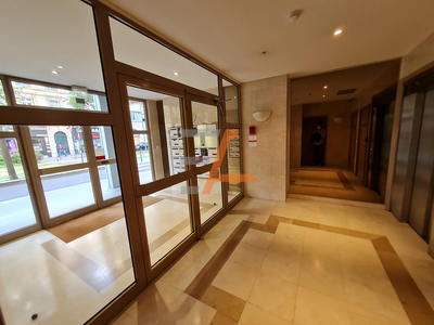 Appartement - 77 m² - 3 pièces