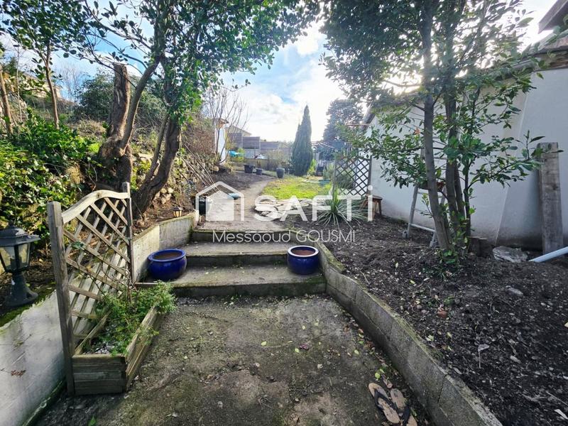 Maison - 94 m² - 4 pièces