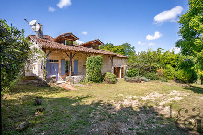 Maison - 145 m² - 7 pièces