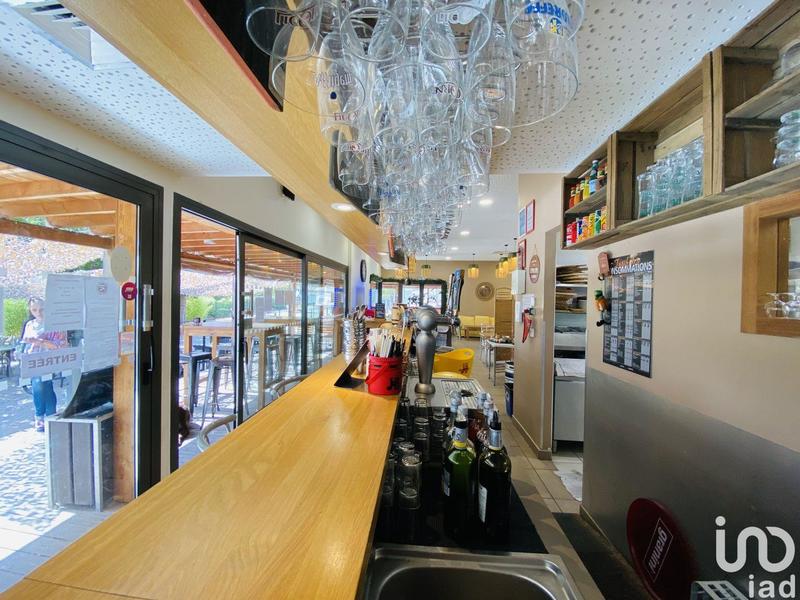 Local commercial - 122 m²