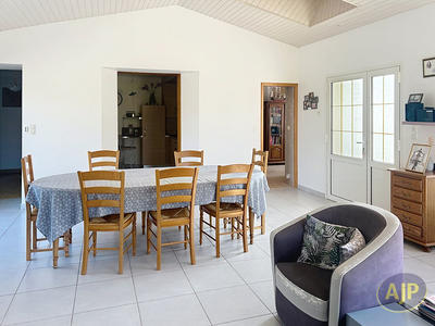 Maison - 126 m² - 7 pièces