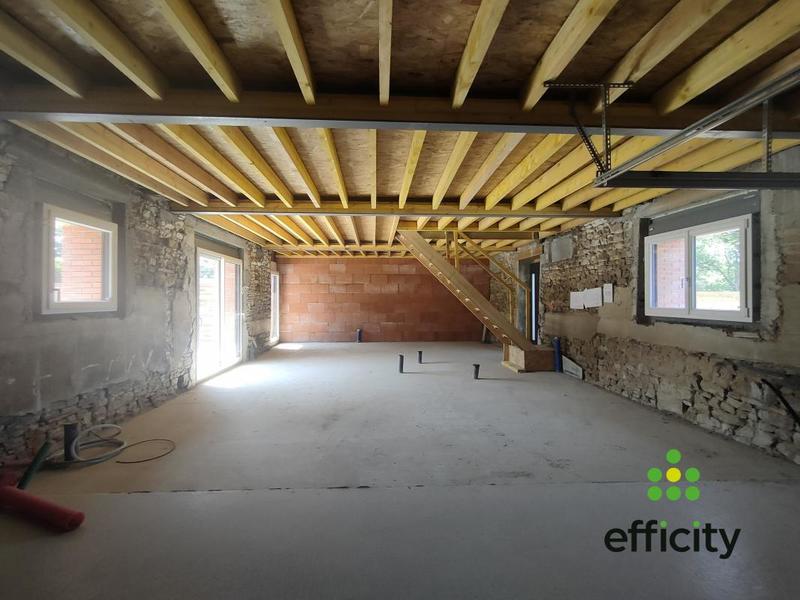 Maison - 130 m² - 1 pièce