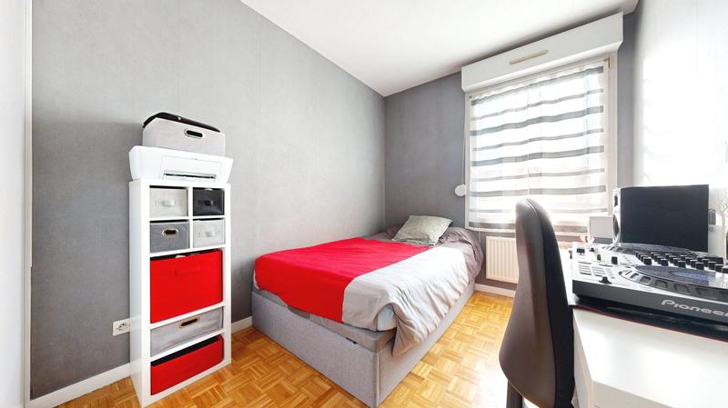 Appartement - 75 m² - 4 pièces