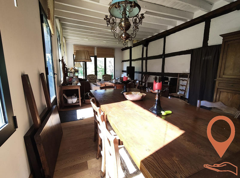 Maison - 158 m² - 7 pièces