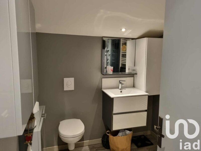 Maison - 187 m² - 10 pièces