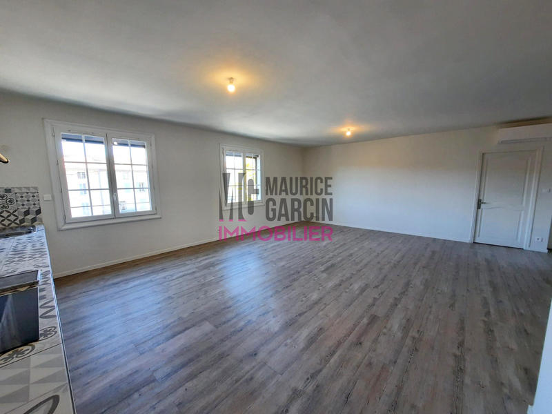 Appartement - 97 m² - 3 pièces