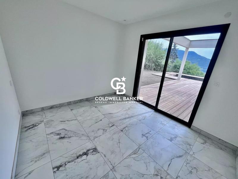 Villa - 157 m² - 7 pièces