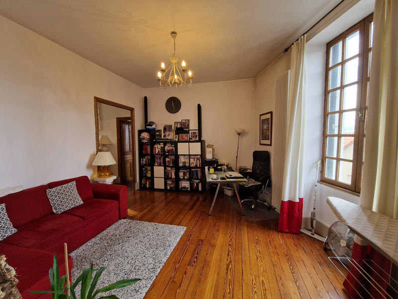 Appartement - 160 m² - 4 pièces