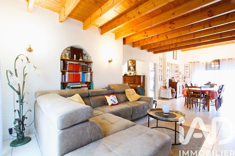 Maison - 140 m² - 7 pièces