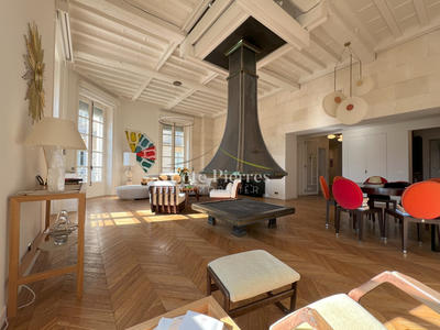 Appartement - 162 m² - 5 pièces