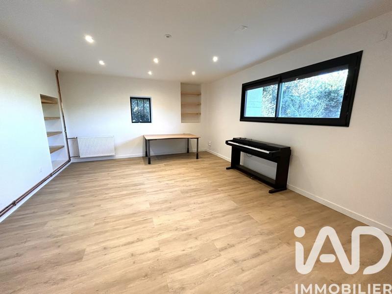 Maison - 315 m² - 10 pièces