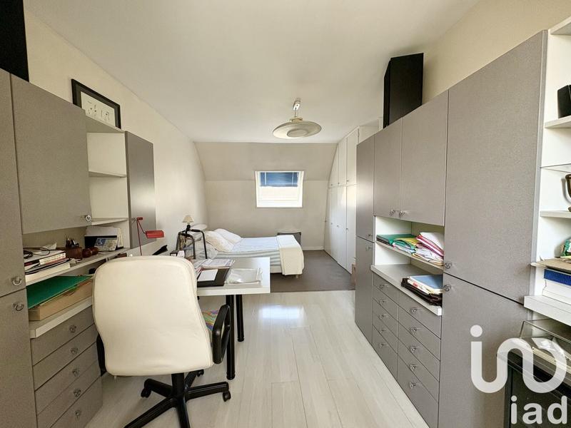 Maison - 135 m² - 8 pièces