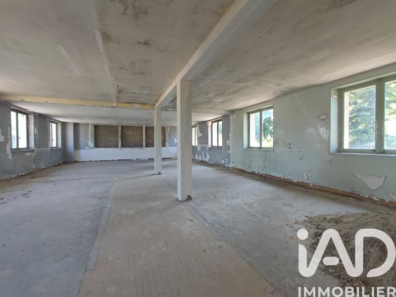 Maison - 293 m² - 3 pièces