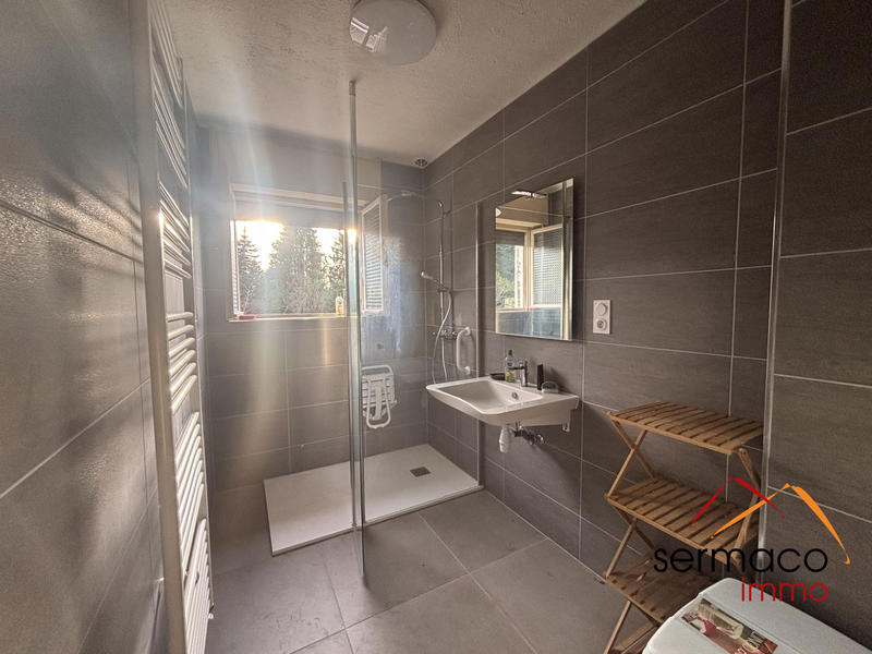 Maison - 111 m² - 5 pièces