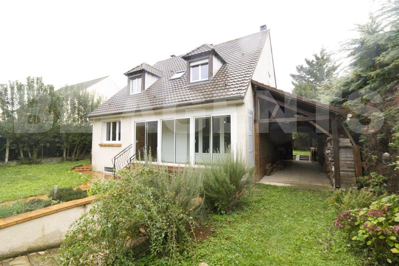 Maison - 145 m² - 8 pièces