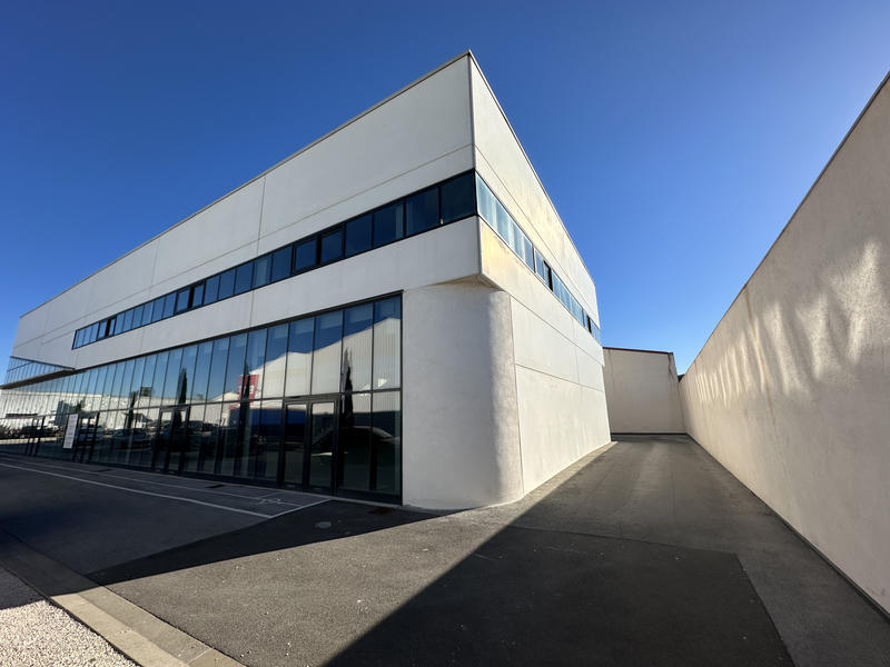 Local commercial - 580 m²