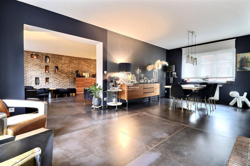 Maison - 188 m² - 6 pièces