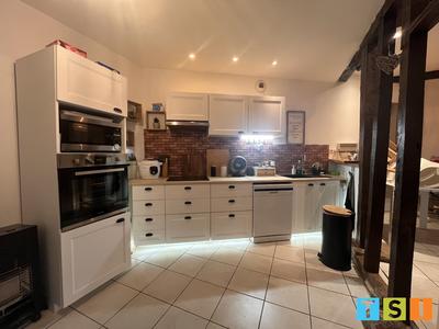 Maison de ville - 207 m² - 6 pièces