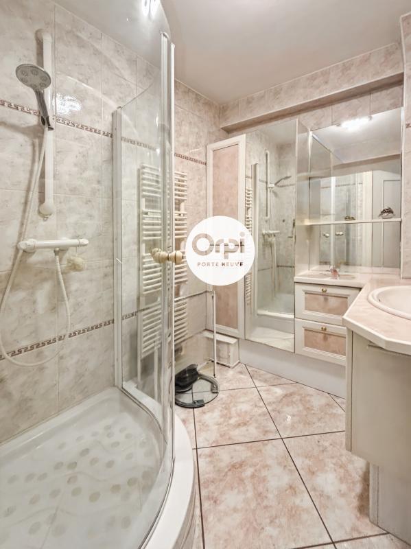 Appartement - 79 m² - 3 pièces