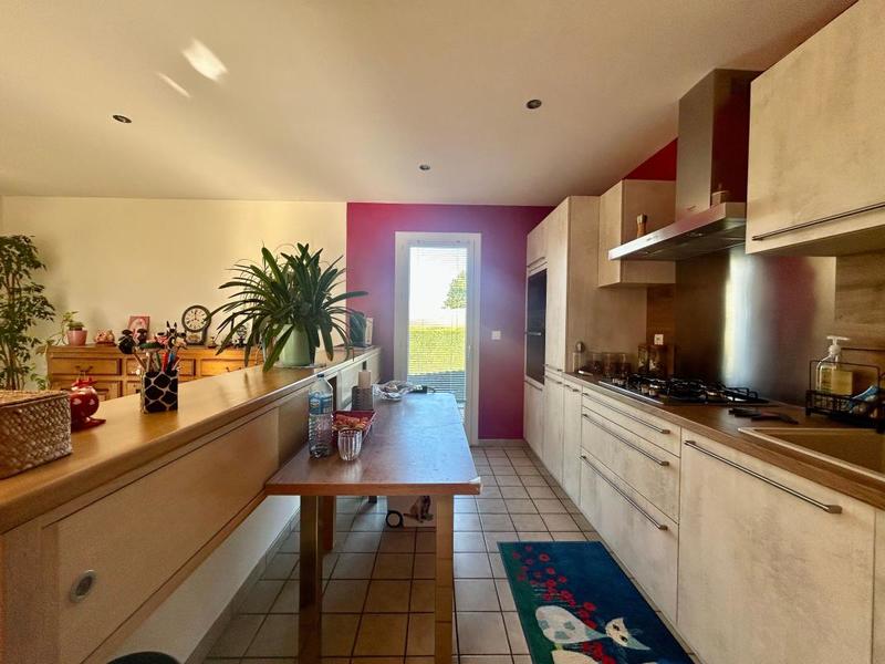 Maison - 81 m² - 4 pièces