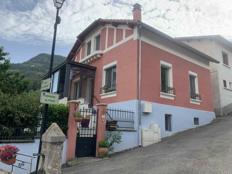 Maison - 134 m² - 7 pièces