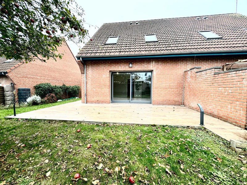 Maison - 87 m² - 5 pièces