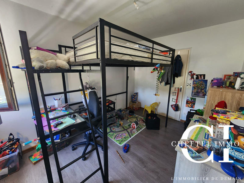 Appartement - 81 m² - 4 pièces