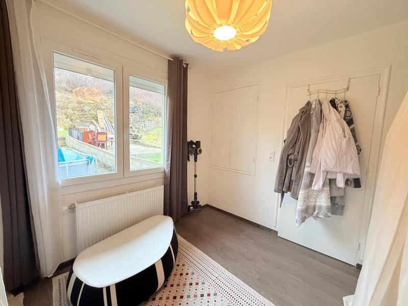 Appartement - 90 m² - 3 pièces