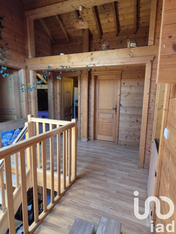 Châlet - 180 m² - 8 pièces