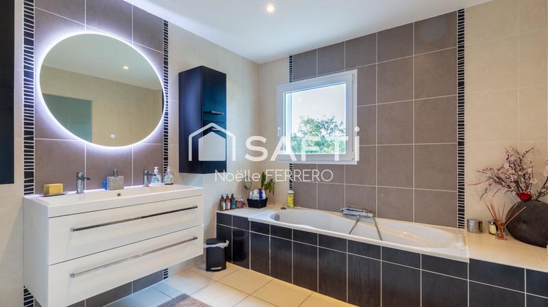 Villa - 173 m² - 5 pièces