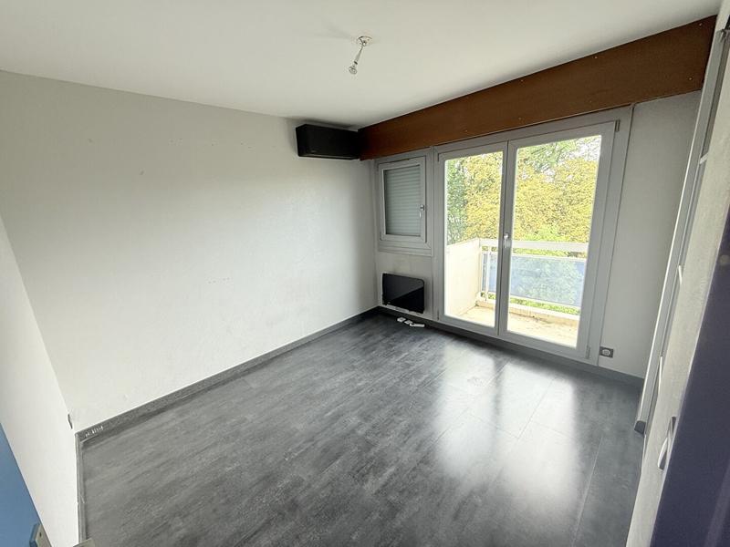 Appartement - 104 m² - 5 pièces