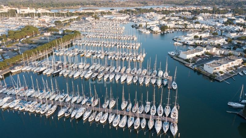 Fonds de commerce - 160 m²