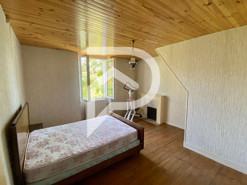 Maison - 154 m² - 8 pièces