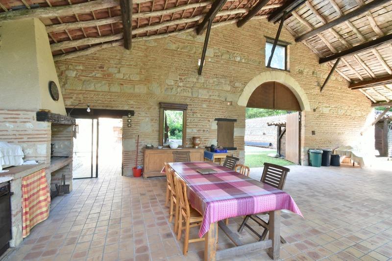 Maison de maîtres - 240 m² - 6 pièces