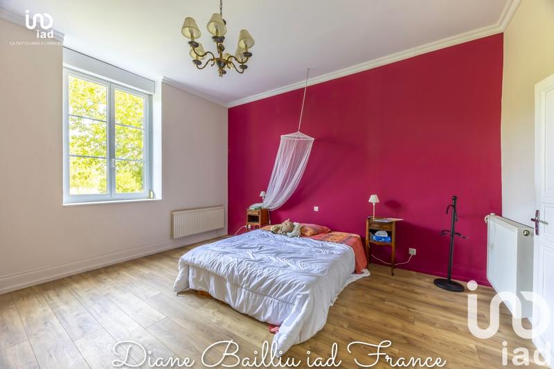 Maison - 545 m² - 12 pièces