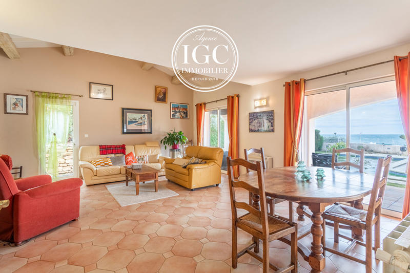 Maison - 140 m² - 4 pièces