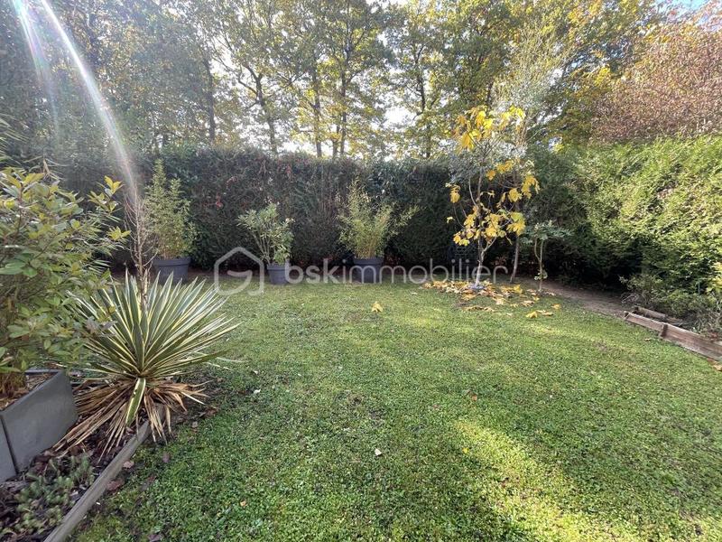 Maison - 185 m² - 7 pièces