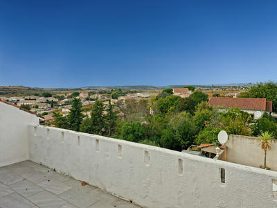 Immeuble - 143 m² - 6 pièces