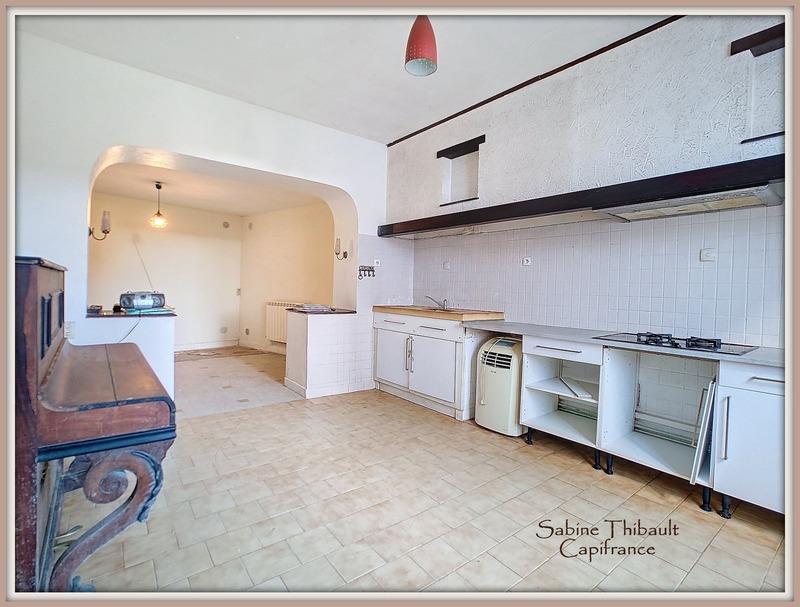 Maison de village - 81 m² - 4 pièces