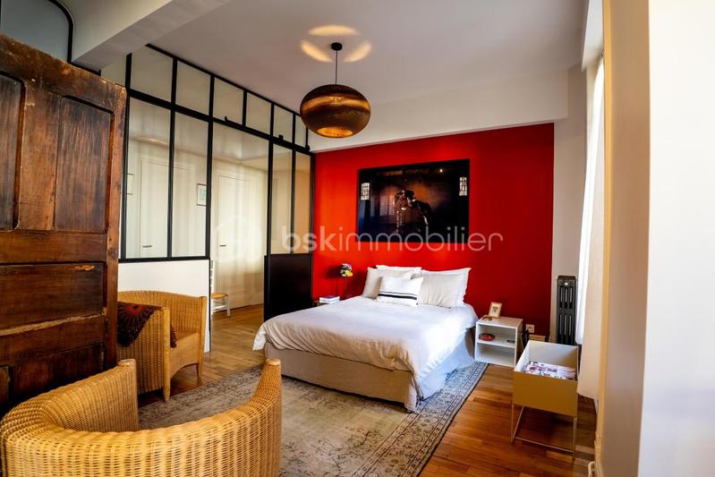 Appartement - 151 m² - 3 pièces