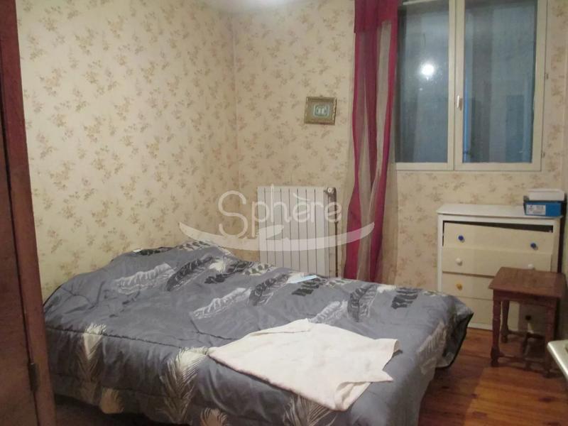 Maison de ville - 160 m² - 9 pièces