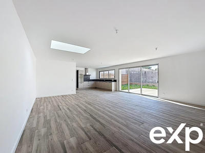 Maison - 143 m² - 6 pièces