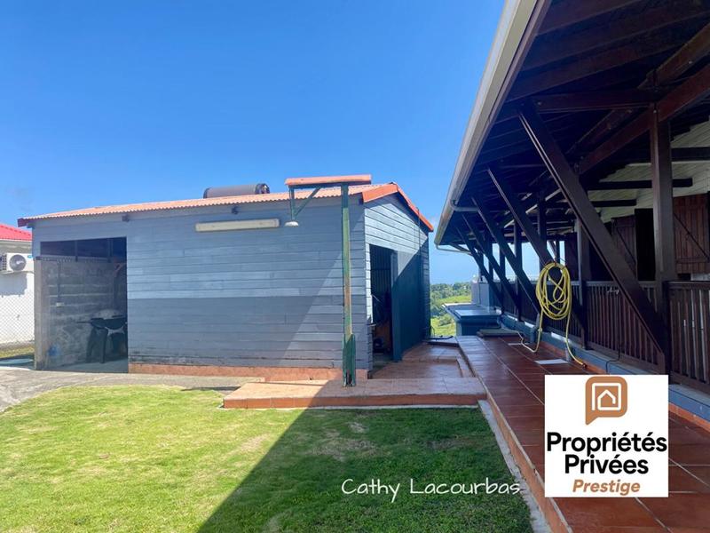 Villa - 276 m² - 8 pièces