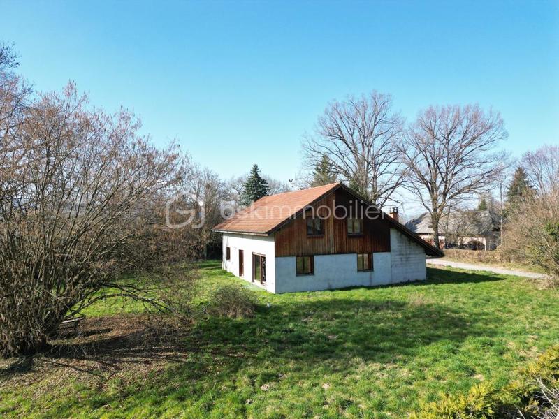 Maison - 111 m² - 6 pièces