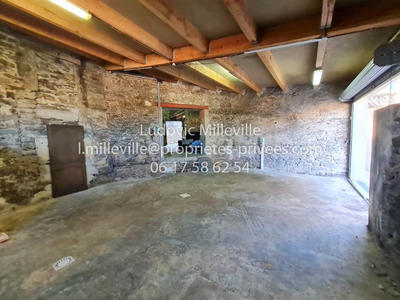 Grange - 184 m² - 4 pièces