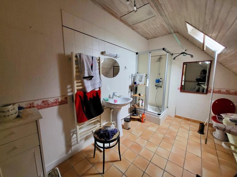 Maison - 127 m² - 7 pièces