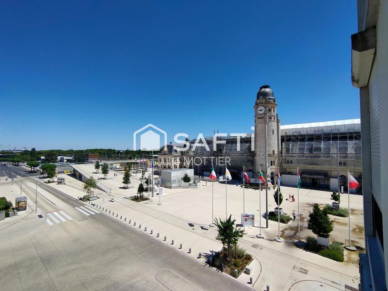 Appartement - 85 m² - 4 pièces