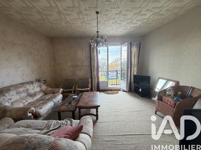 Appartement - 79 m² - 5 pièces