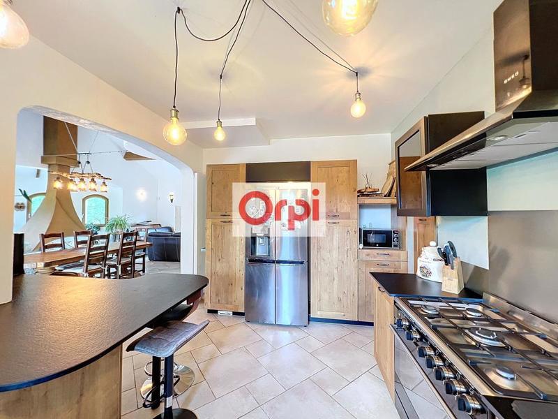 Villa - 173 m² - 6 pièces