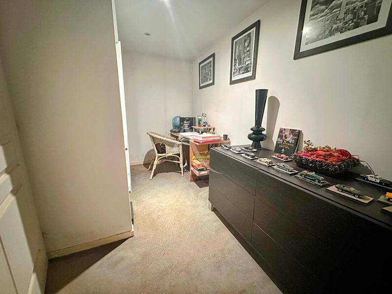 Maison - 201 m² - 5 pièces